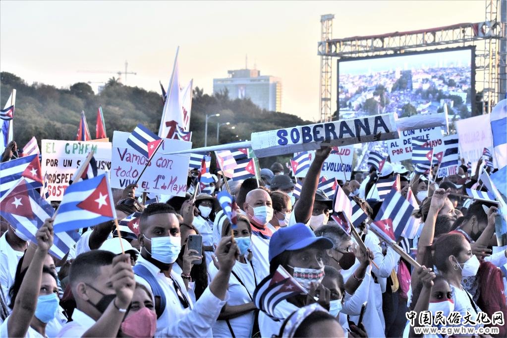 新华时评:制裁成瘾 霸道成性